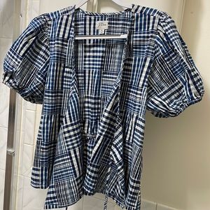 J.CREW puff-sleeve wrap. 🥰